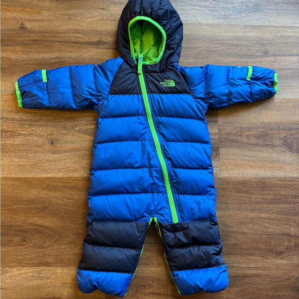 The Northface winter snowsuit/bunting